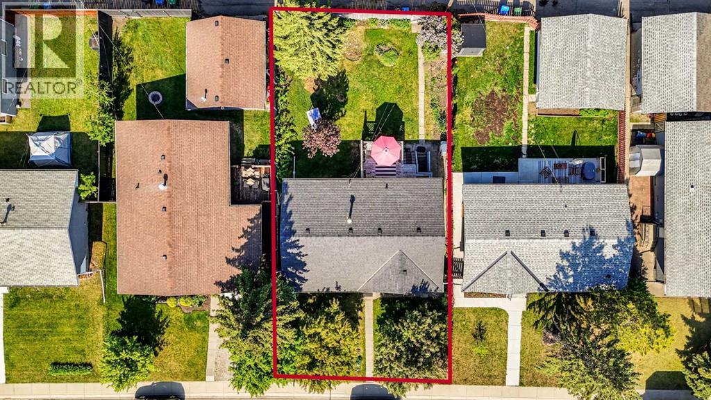 9824 Auburn Road SE, Calgary, Alberta  T2J 1E1 - Photo 3 - A2312114