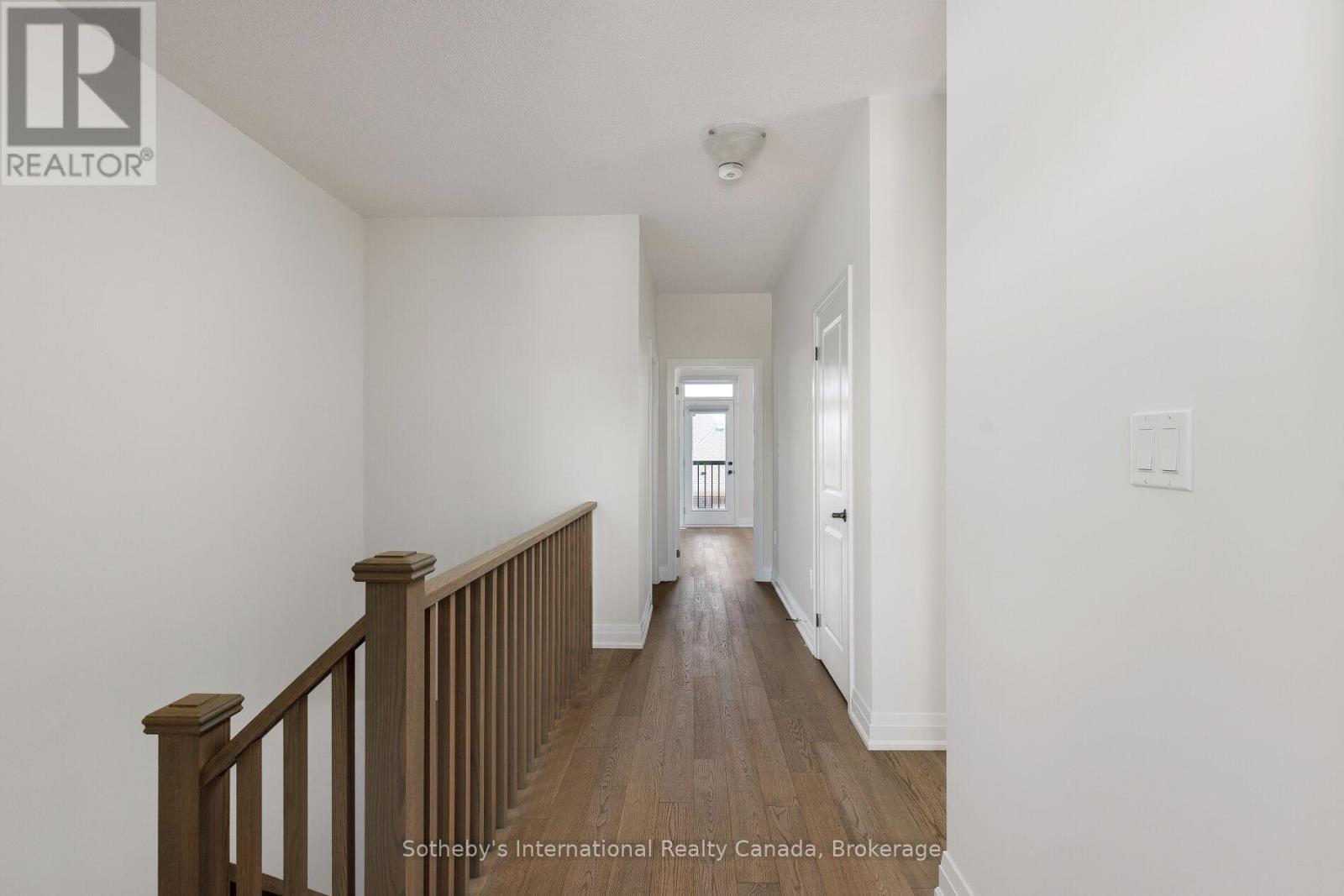 1492 Yellow Rose Circle, Oakville, Ontario  L6M 4G3 - Photo 21 - W12946828