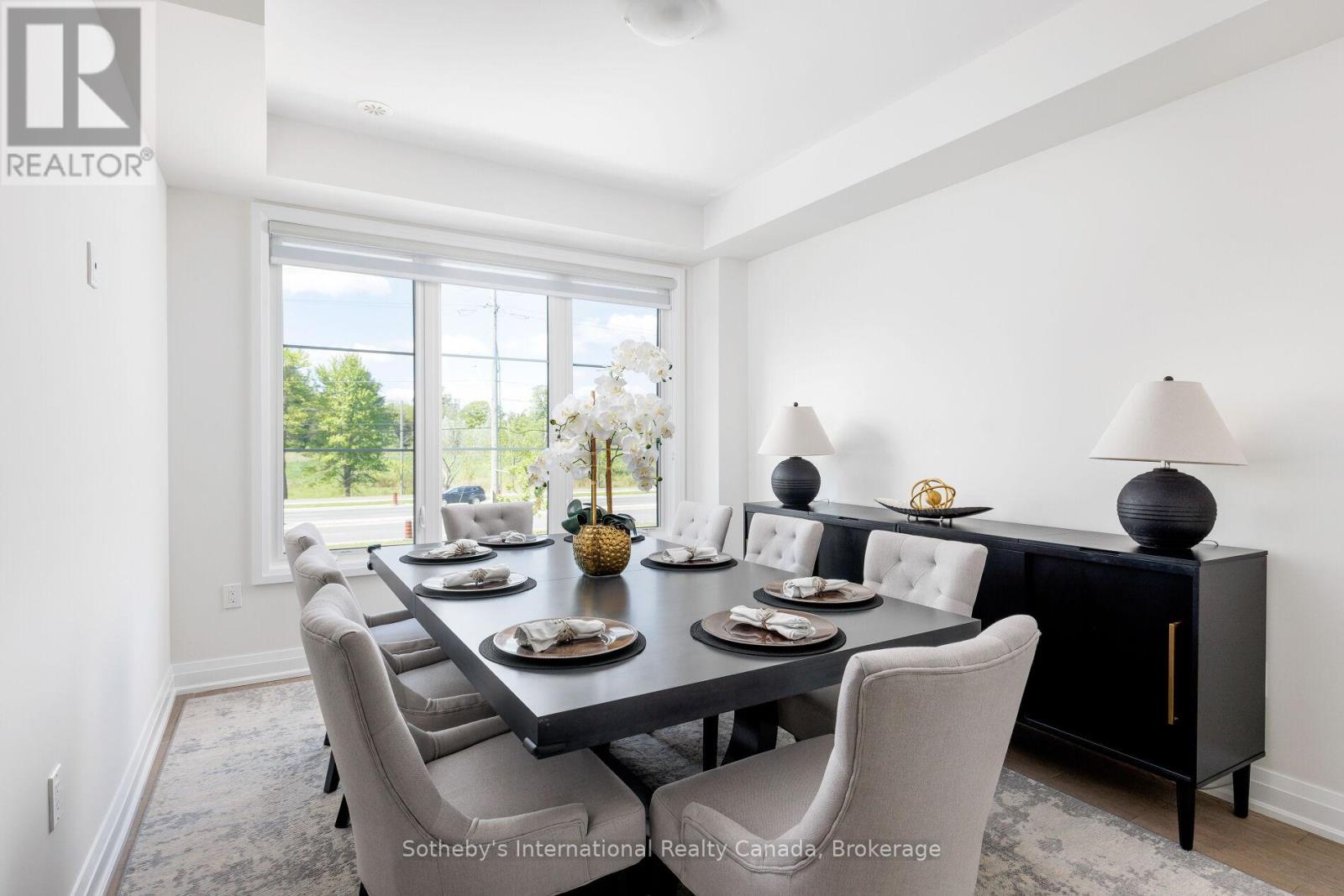 1492 Yellow Rose Circle, Oakville, Ontario  L6M 4G3 - Photo 9 - W12946828