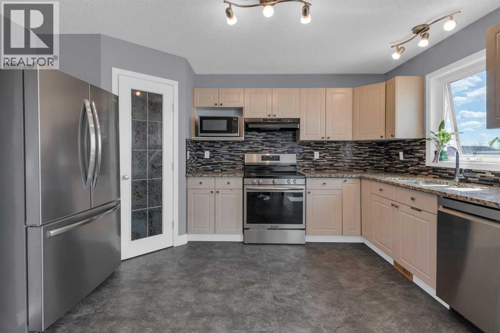 111 Arbour Meadows Close Nw, Calgary, Alberta  T3G 5J4 - Photo 4 - A2313800