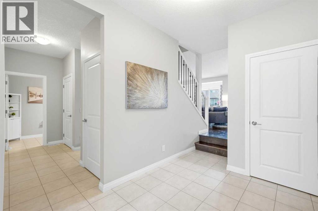 236 Auburn Springs Close SE, Calgary, Alberta  T3M 1L7 - Photo 4 - A2315331