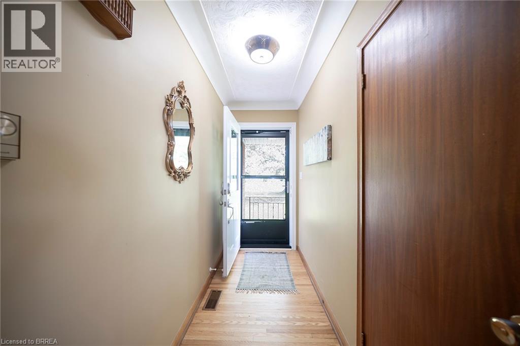 709 Nelson Street W, Port Dover, Ontario  N0A 1N2 - Photo 10 - 40834323