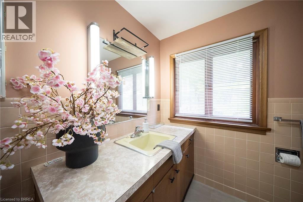 709 Nelson Street W, Port Dover, Ontario  N0A 1N2 - Photo 34 - 40834323