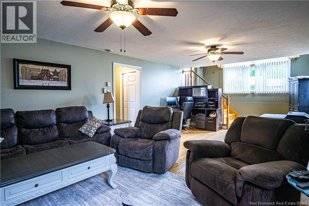 47 Ripley Street, Oromocto, New Brunswick  E2V 4P9 - Photo 31 - NB140666