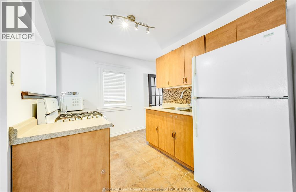 1153 Gladstone Avenue, Windsor, Ontario  N9A 2R9 - Photo 16 - 26012223