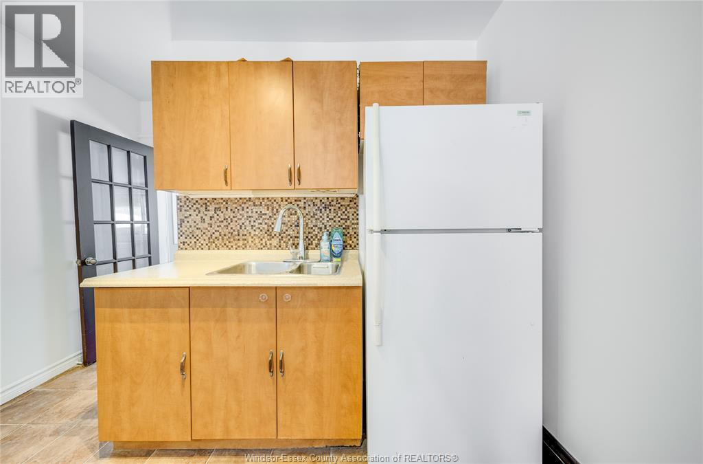 1153 Gladstone Avenue, Windsor, Ontario  N9A 2R9 - Photo 17 - 26012223