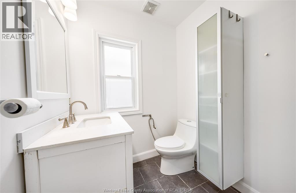 1153 Gladstone Avenue, Windsor, Ontario  N9A 2R9 - Photo 19 - 26012223