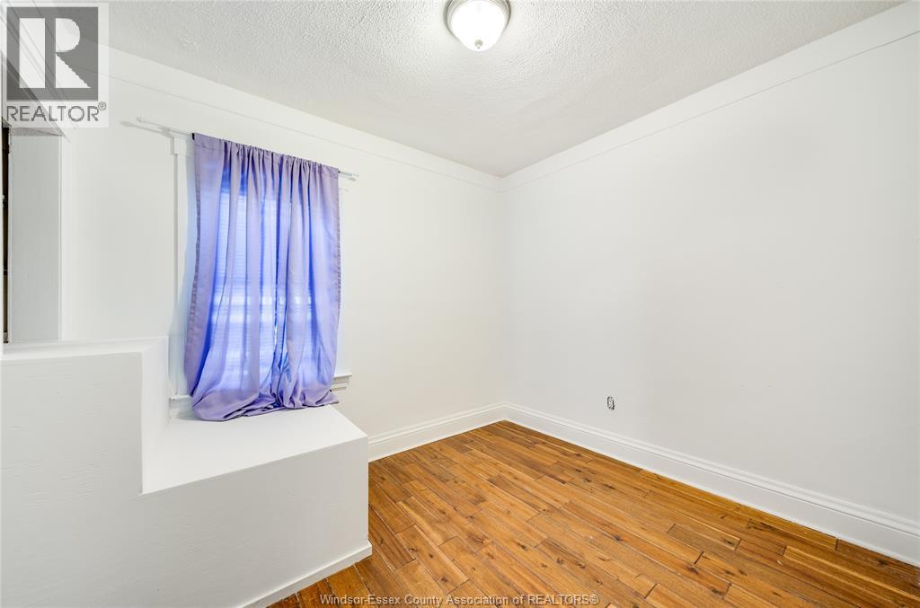 1153 Gladstone Avenue, Windsor, Ontario  N9A 2R9 - Photo 22 - 26012223