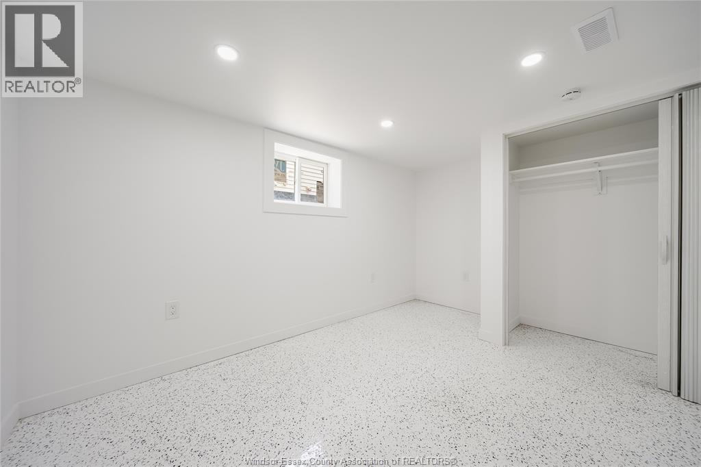 1153 Gladstone Avenue, Windsor, Ontario  N9A 2R9 - Photo 43 - 26012223