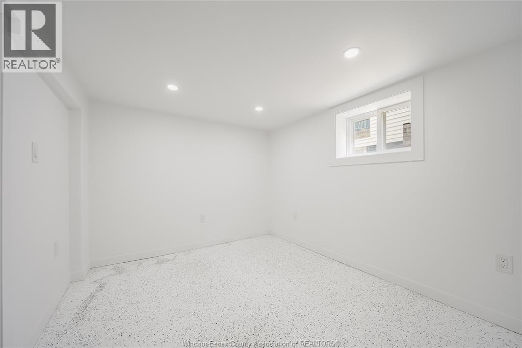 1153 Gladstone Avenue, Windsor, Ontario  N9A 2R9 - Photo 44 - 26012223