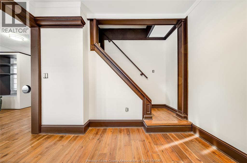 1153 Gladstone Avenue, Windsor, Ontario  N9A 2R9 - Photo 6 - 26012223