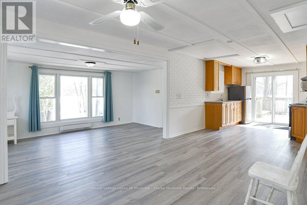 525 Hiawatha Road, Georgian Bay, Ontario  L0K 1S0 - Photo 11 - X12919424