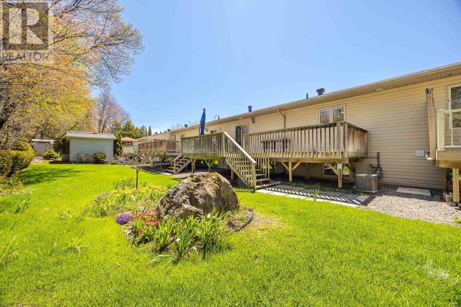 1284 Queen Street E, Sault Ste. Marie, Ontario  P6A 2E8 - Photo 47 - SM261123