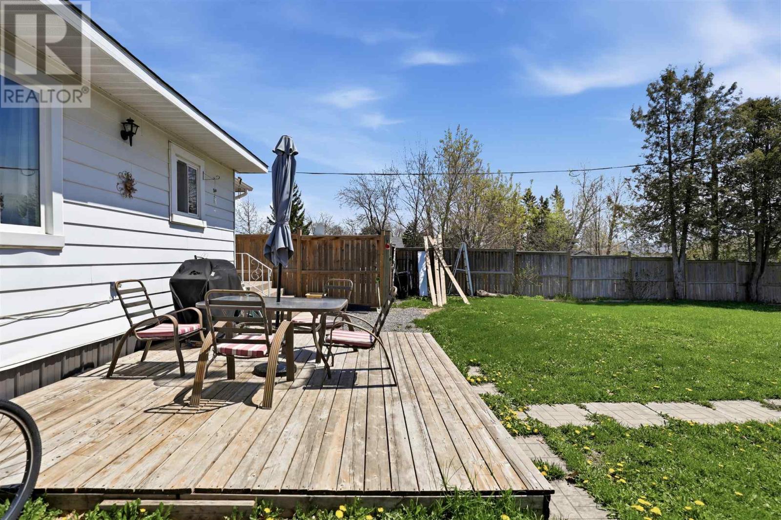 661 Mcnabb St, Sault Ste. Marie, Ontario P6B 1Z8 - Photo 24 - SM261220