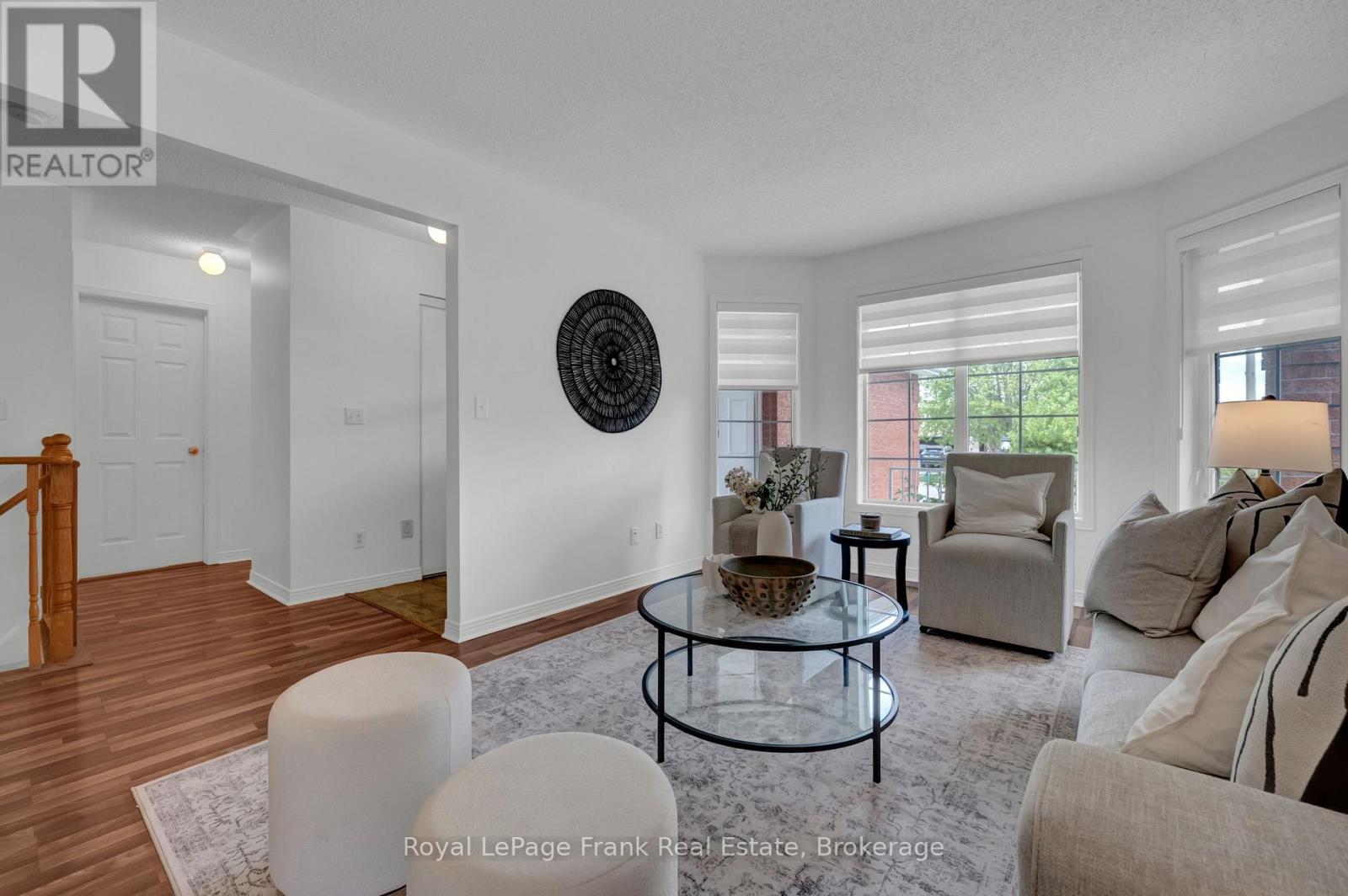 92 West Side Drive, Clarington, Ontario  L1C 4Y9 - Photo 8 - E13213306