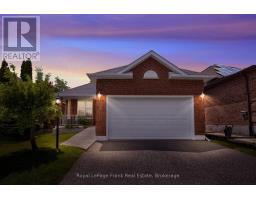 92 WEST SIDE DRIVE, Clarington, Ontario