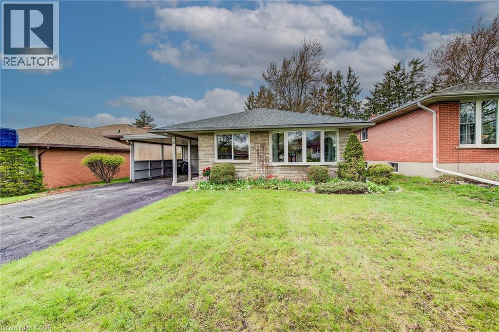 18 Queenston Crescent, Kitchener, Ontario  N2B 2V5 - Photo 3 - 40834753