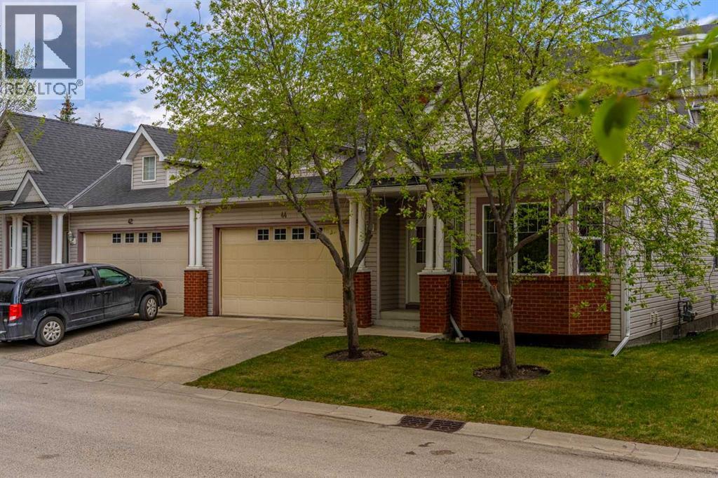 44 Prestwick Pond Terrace Se, Calgary, Alberta  T2Z 3Z8 - Photo 3 - A2312751