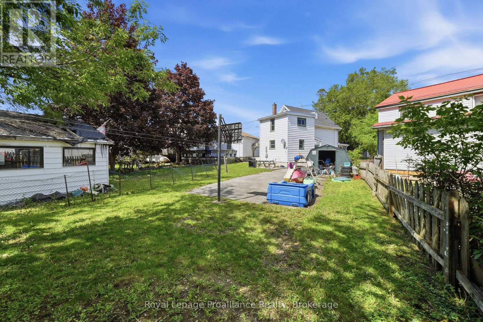 142 West Street, Quinte West, Ontario  K8V 2M5 - Photo 38 - X13212952