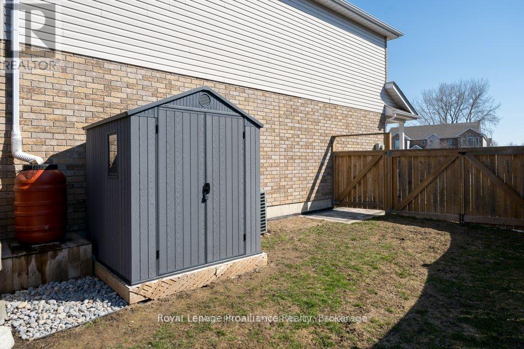 4 Ava Court, Belleville, Ontario  K8P 0B2 - Photo 38 - X13213222