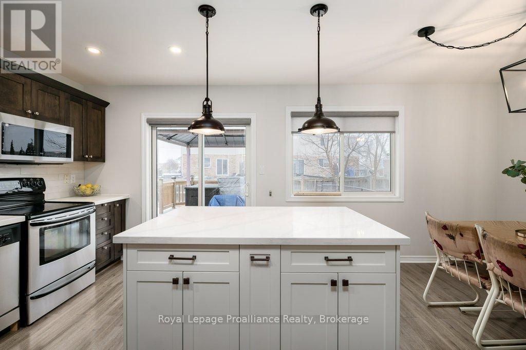 4 Ava Court, Belleville, Ontario  K8P 0B2 - Photo 8 - X13213222