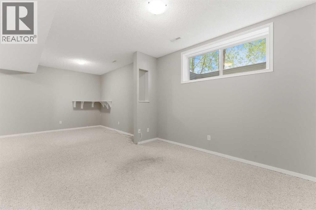 12 Rocky Vista Terrace NW, Calgary, Alberta  T3G 5G5 - Photo 43 - A2315187