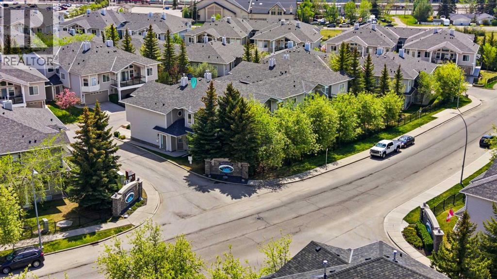 12 Rocky Vista Terrace NW, Calgary, Alberta  T3G 5G5 - Photo 1 - A2315187