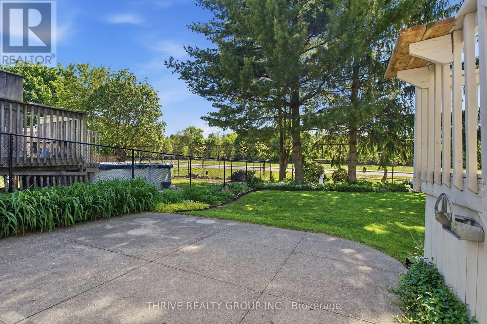 110 Foster Avenue, London North, Ontario  N6H 2L1 - Photo 38 - X13213140