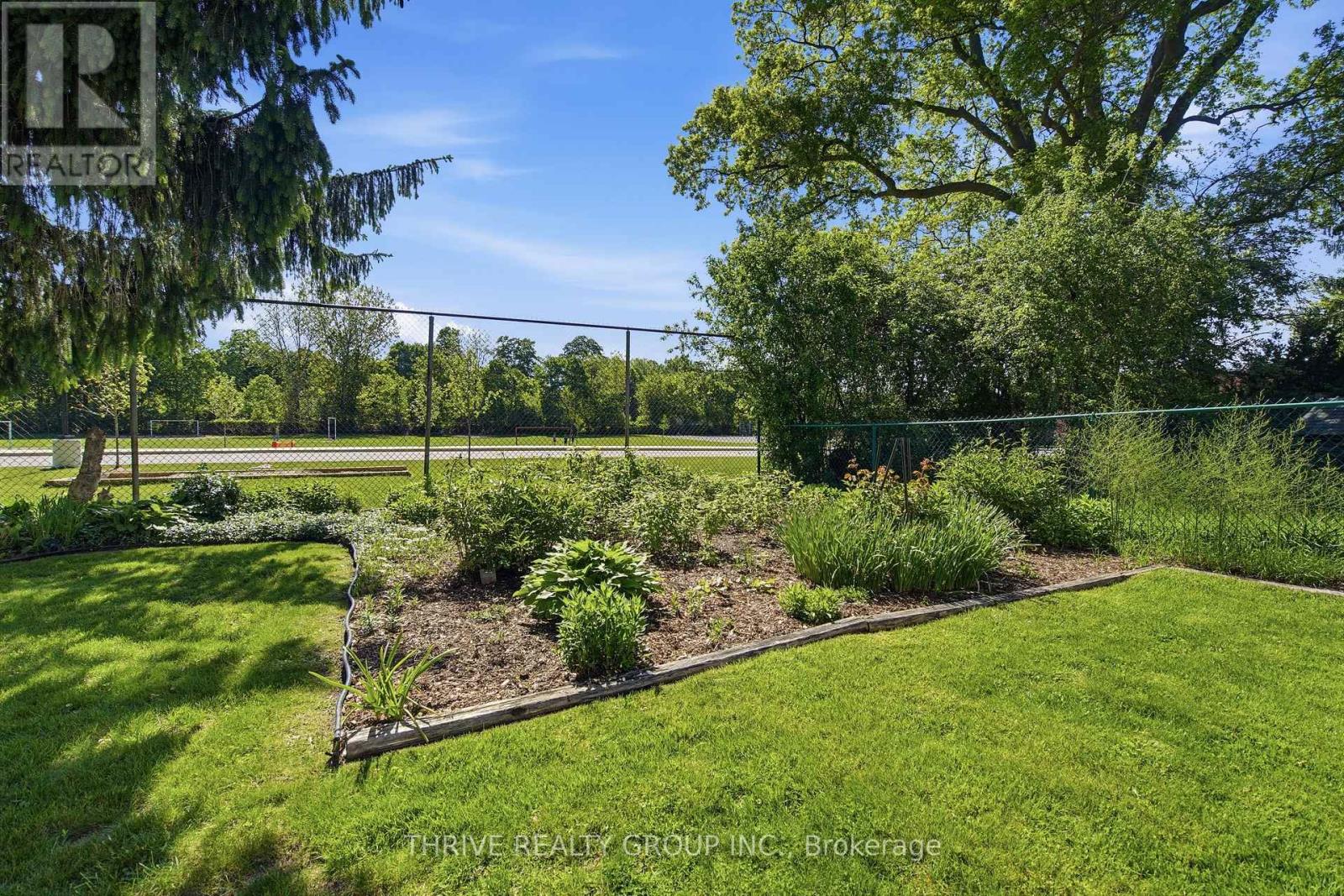 110 Foster Avenue, London North, Ontario  N6H 2L1 - Photo 42 - X13213140
