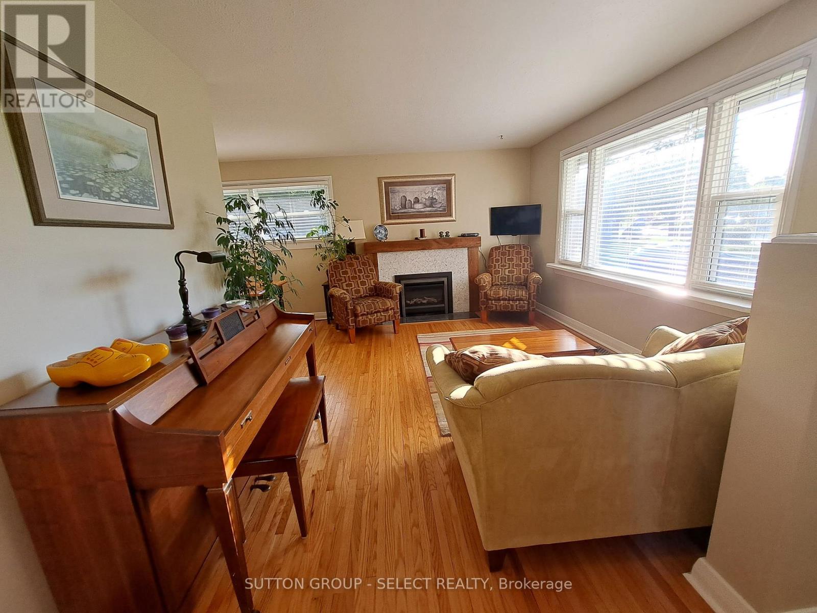 332 Ridgewood Crescent, London South, Ontario  N6J 3G6 - Photo 4 - X13213182