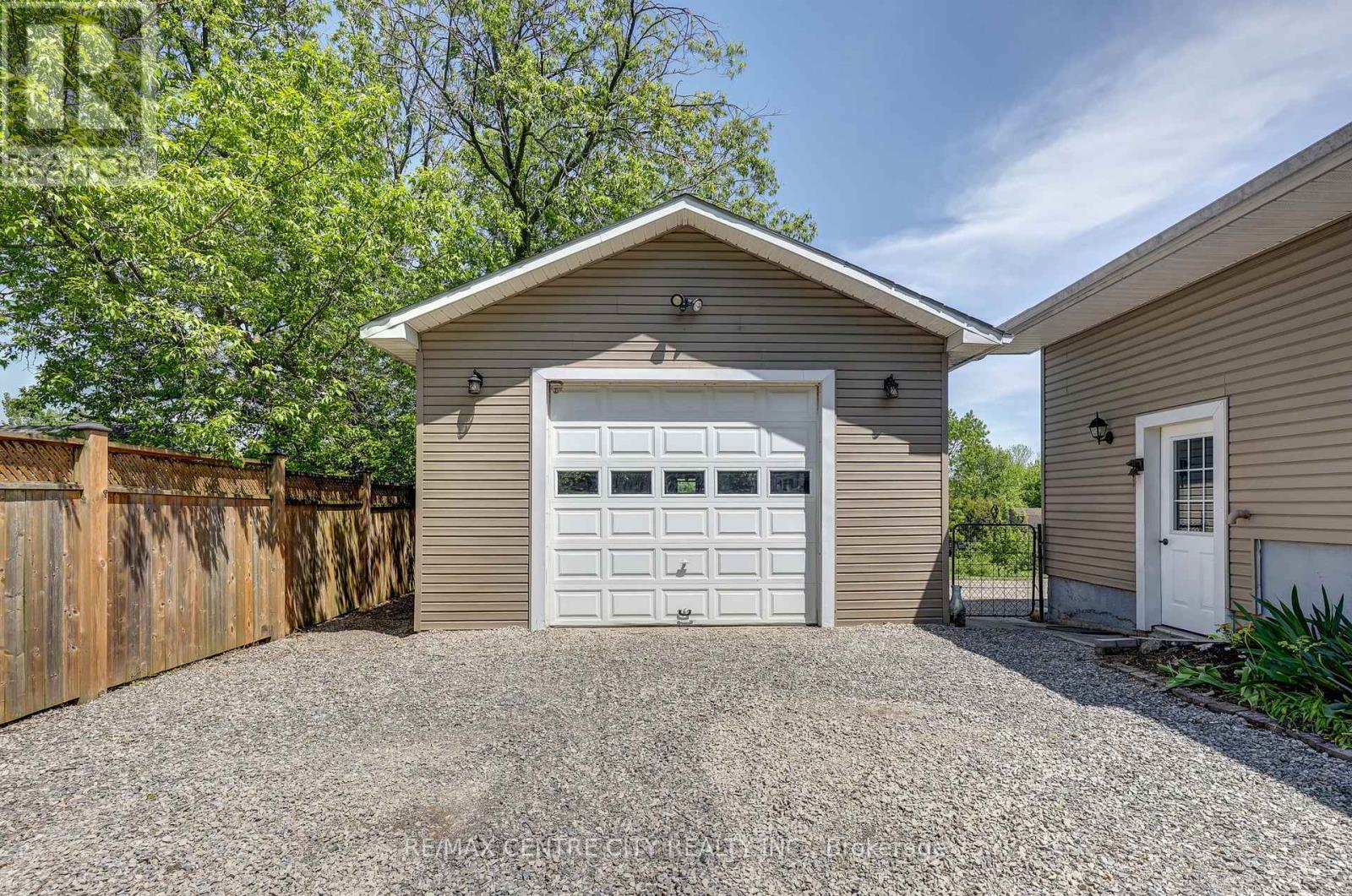 28 Centre Street, Bayham, Ontario  N0J 1Z0 - Photo 3 - X13213328