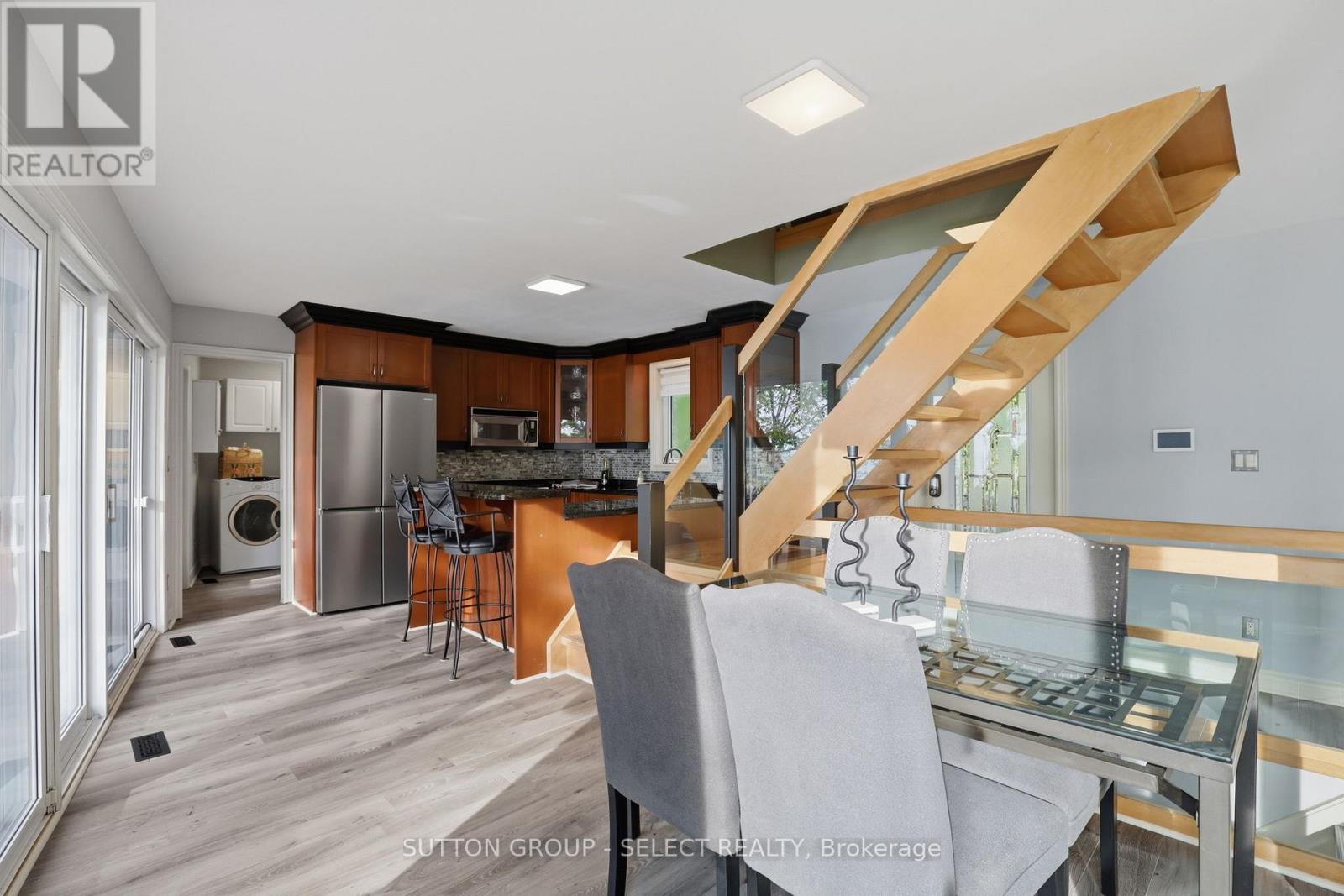 5284 Cliff Road, Lambton Shores, Ontario  N0N 1J7 - Photo 15 - X13213374