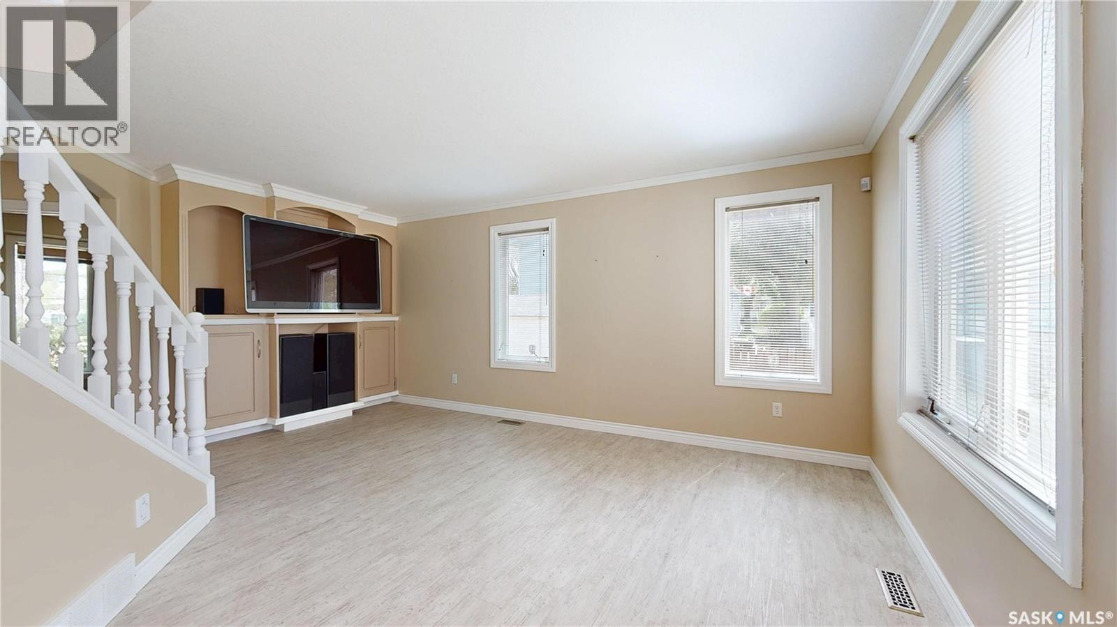 1358 Forget Street, Regina, Saskatchewan  S4T 4Y1 - Photo 10 - SK037437