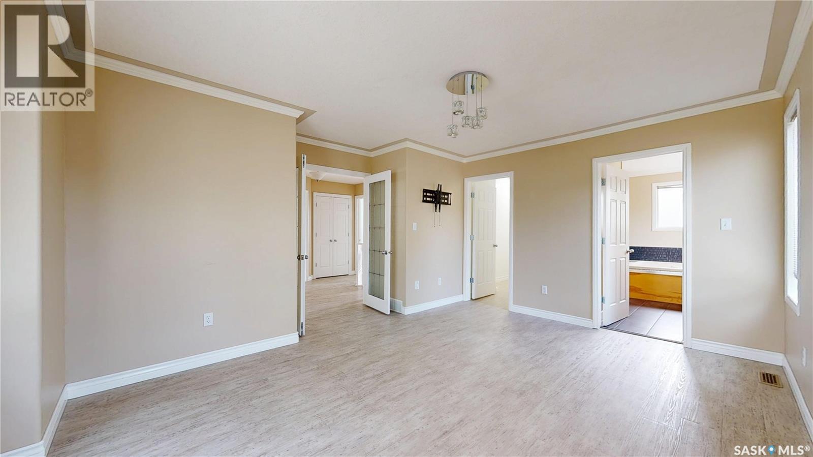 1358 Forget Street, Regina, Saskatchewan  S4T 4Y1 - Photo 25 - SK037437