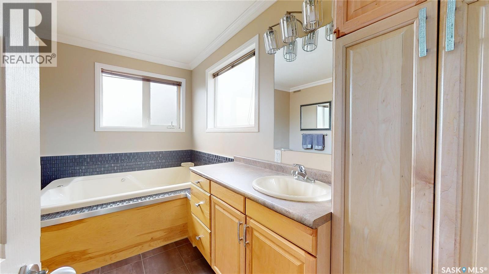 1358 Forget Street, Regina, Saskatchewan  S4T 4Y1 - Photo 27 - SK037437