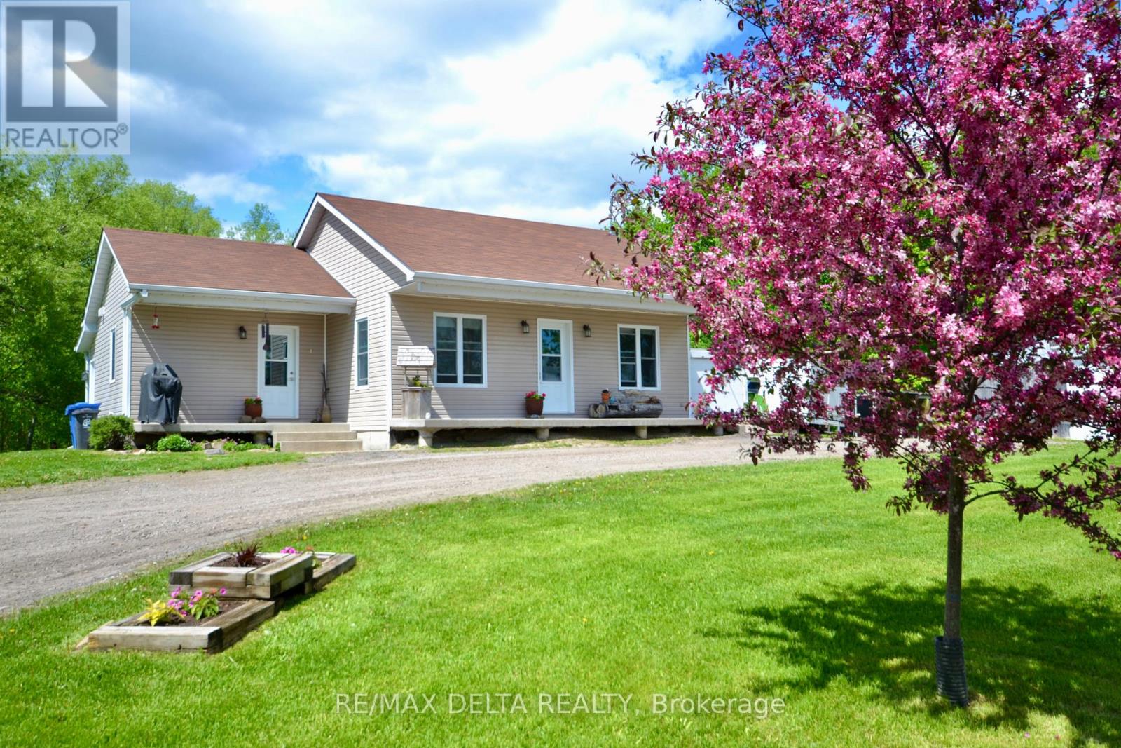 2635 Concession 2 Road, Alfred And Plantagenet, Ontario K0B 1L0 - Photo 3 - X13213132