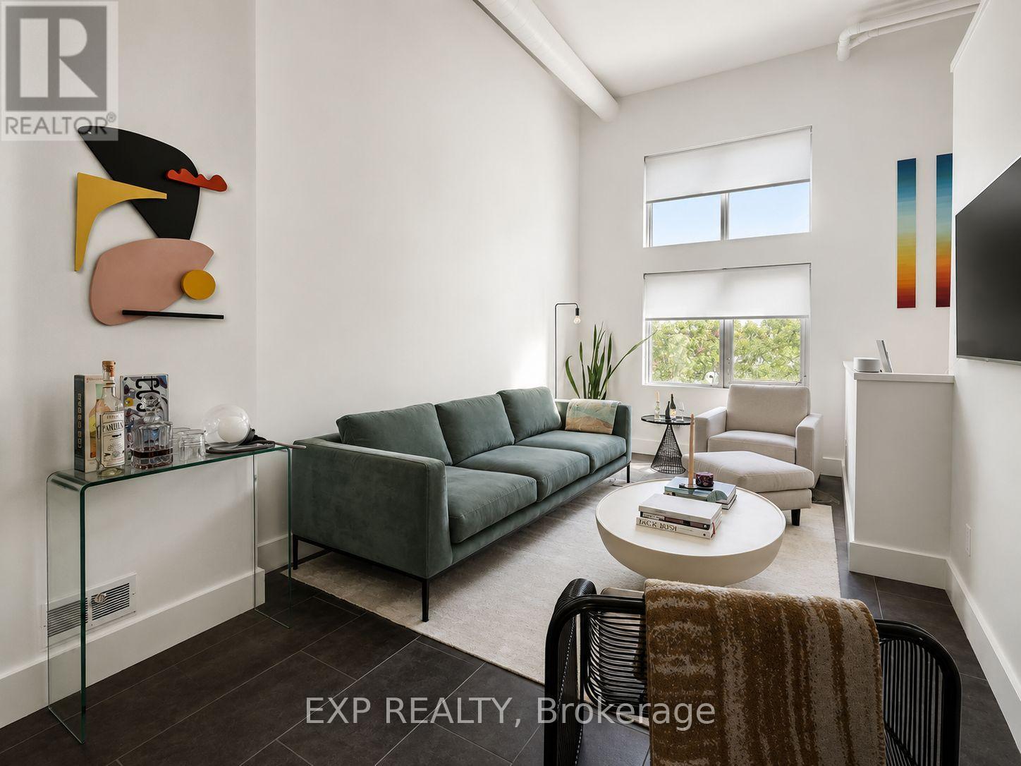 209 - 108 Third Avenue, Ottawa, Ontario  K1S 2J8 - Photo 4 - X13213148