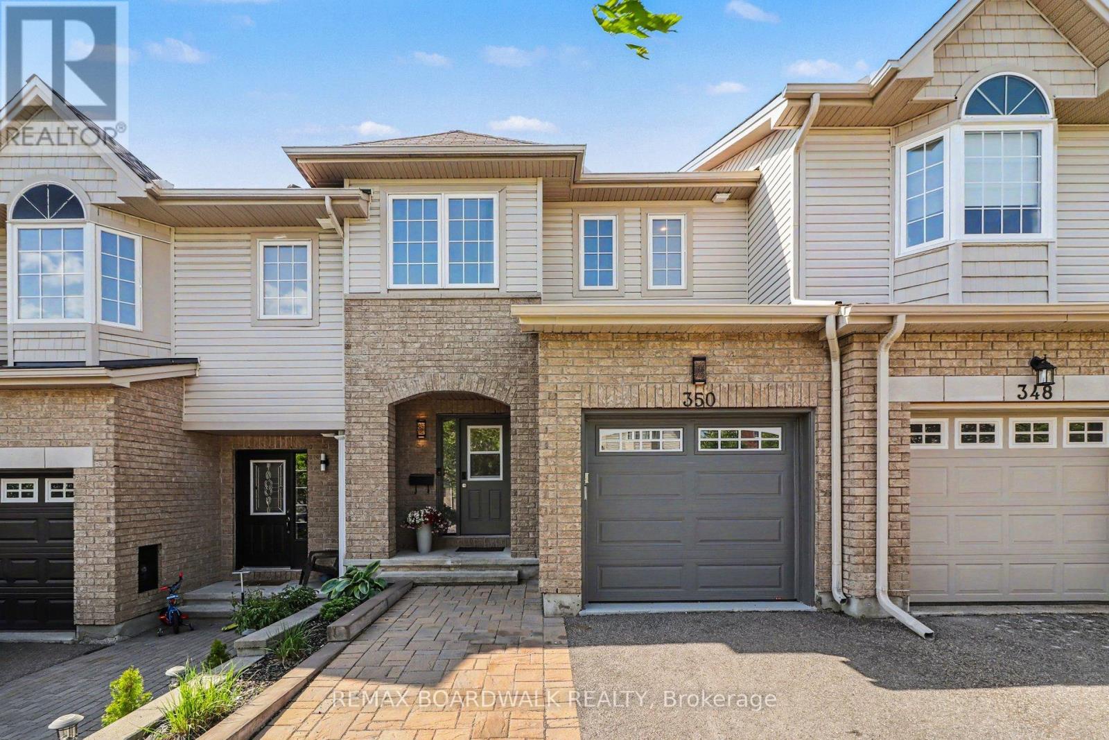 350 ROLLING MEADOW CRESCENT, Ottawa, Ontario