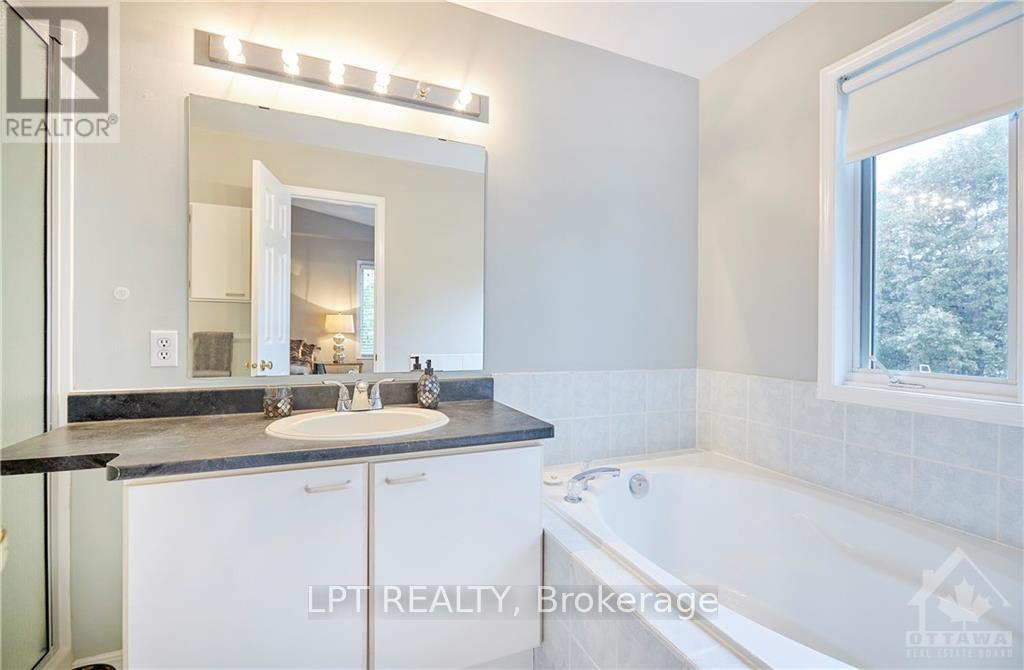 83 Corsica Private, Ottawa, Ontario  K1G 5Y2 - Photo 13 - X13213420