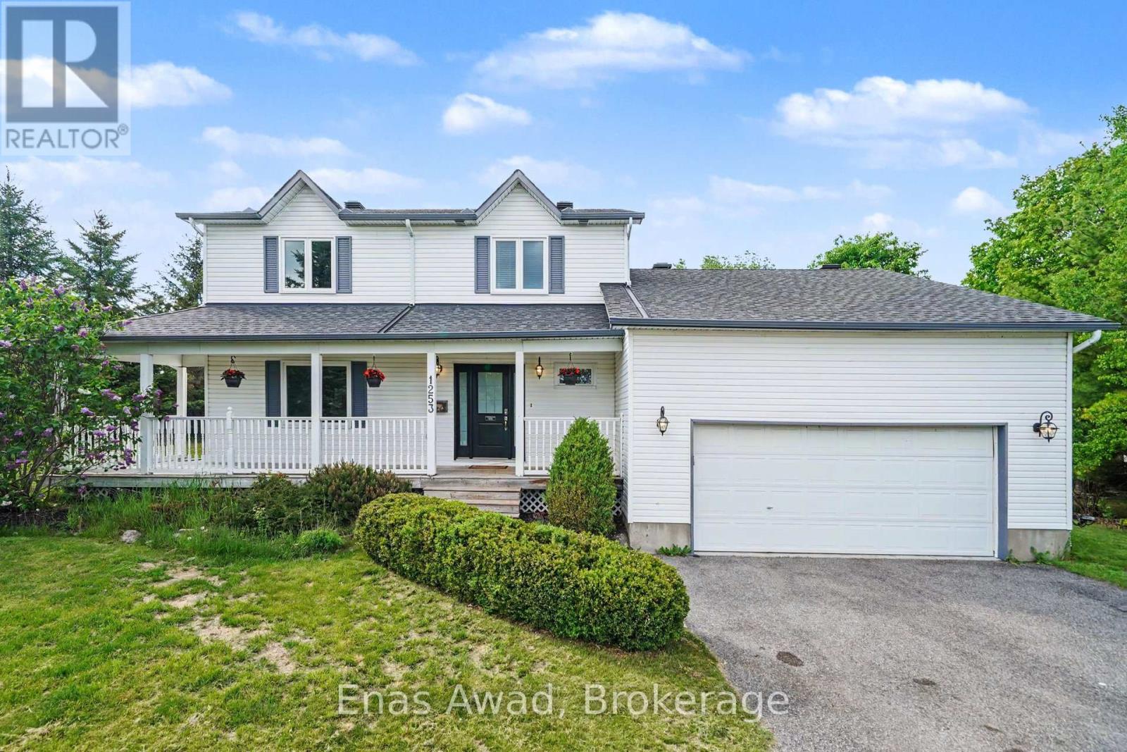 1253 Collier Crescent, Ottawa, Ontario  K4P 1C1 - Photo 2 - X13211922