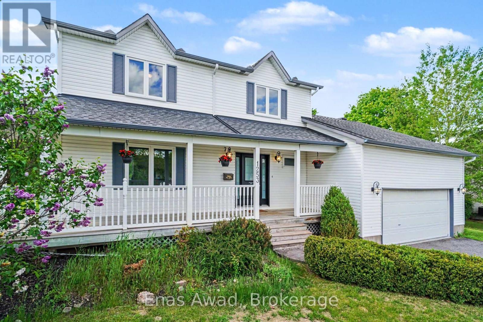 1253 Collier Crescent, Ottawa, Ontario  K4P 1C1 - Photo 3 - X13211922