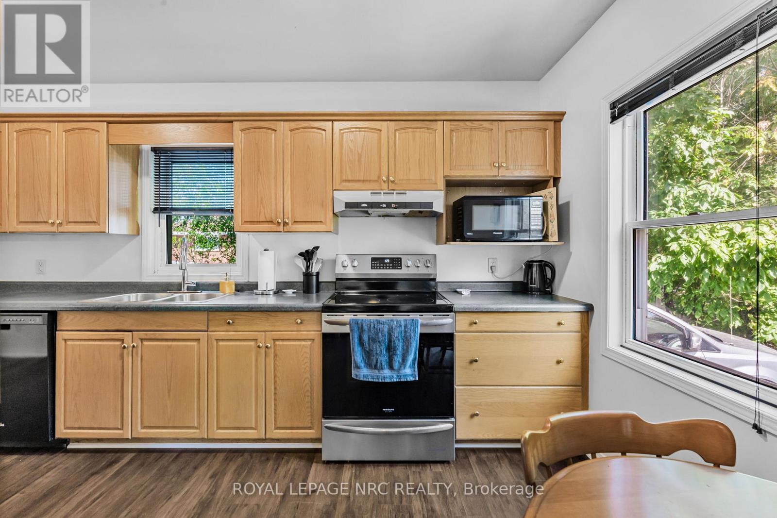 192 Central Avenue, Fort Erie, Ontario  L2A 3S7 - Photo 11 - X13213172