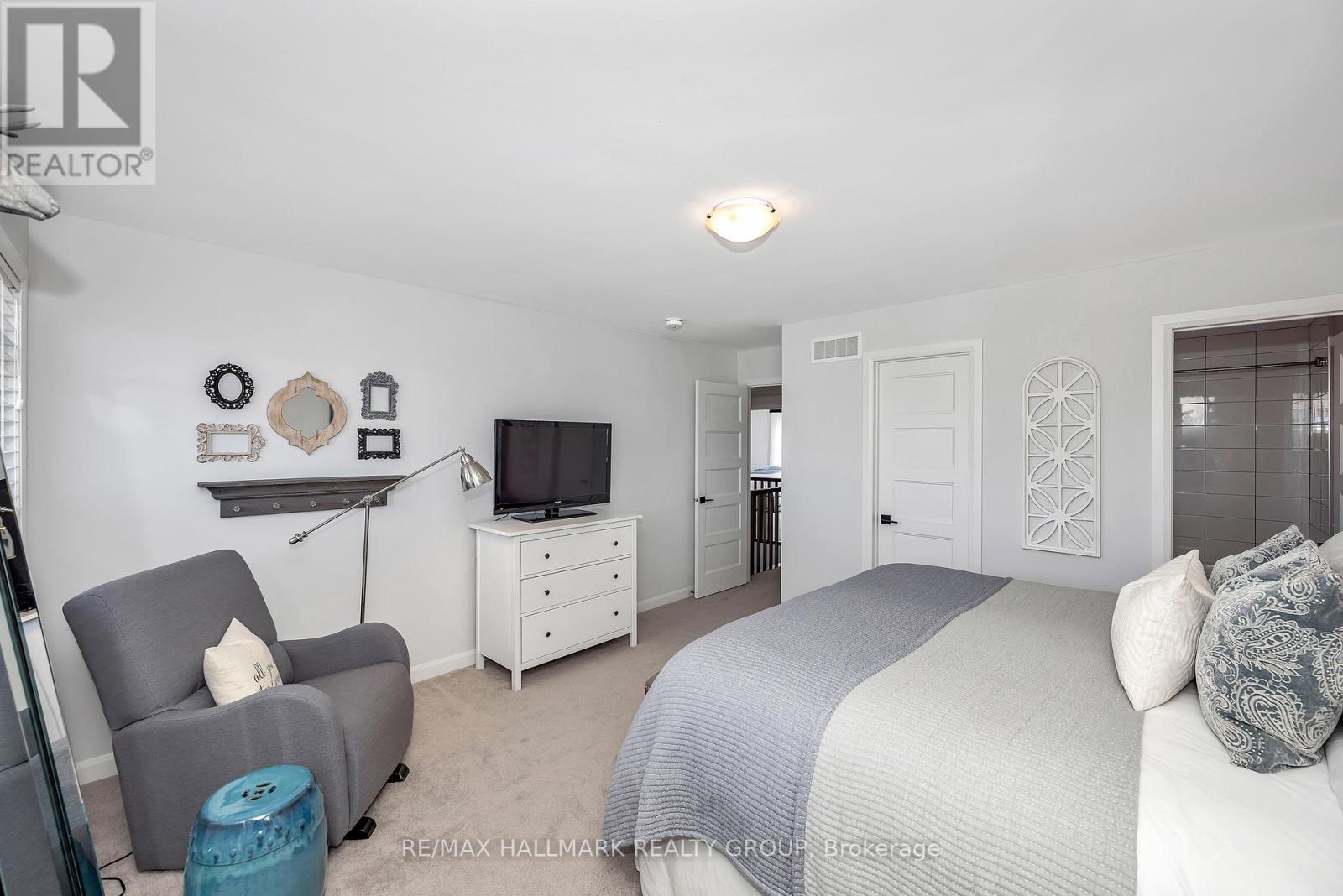 1025 Diamond Street, Clarence-Rockland, Ontario K4K 1P6 - Photo 29 - X12972106