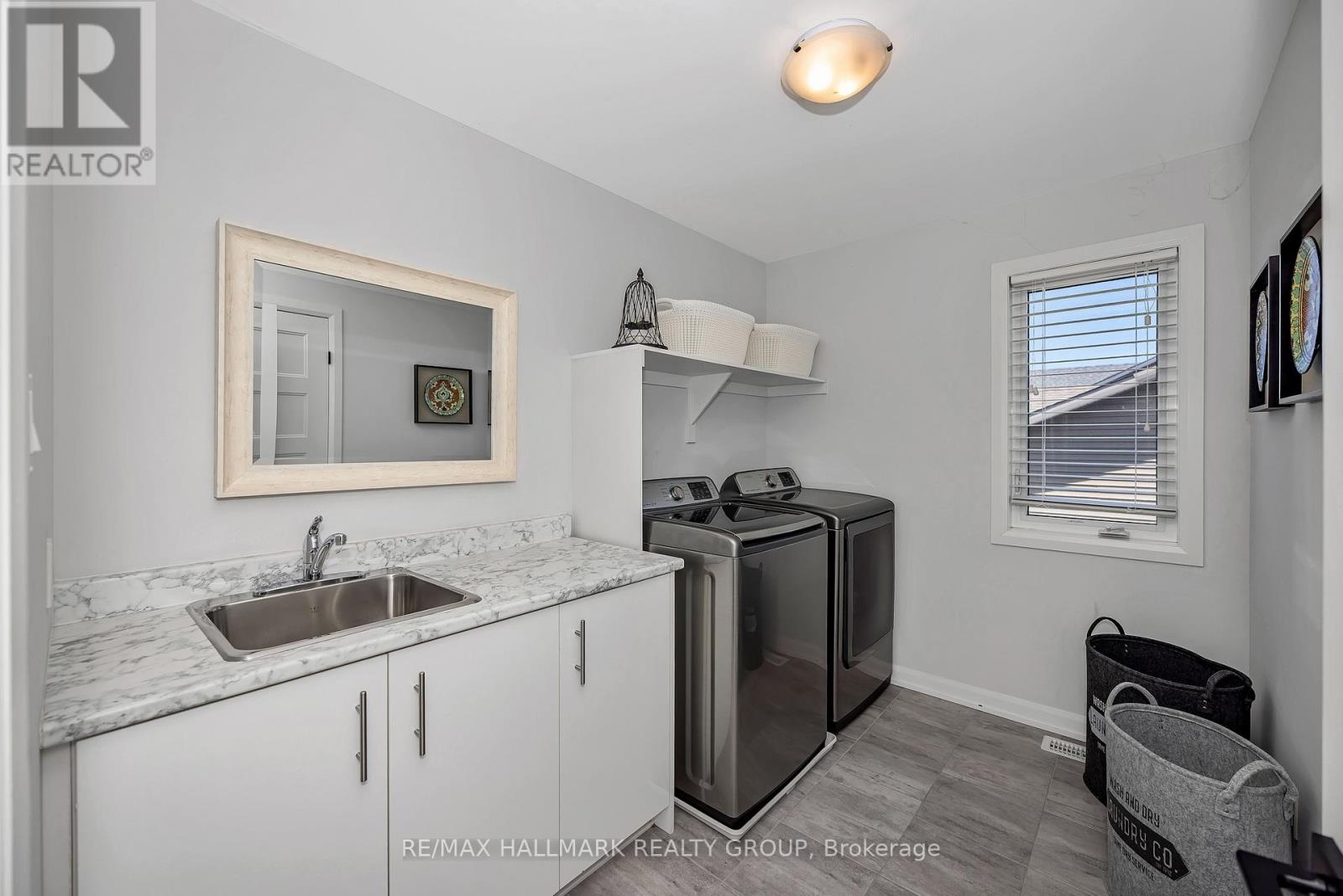 1025 Diamond Street, Clarence-Rockland, Ontario K4K 1P6 - Photo 36 - X12972106