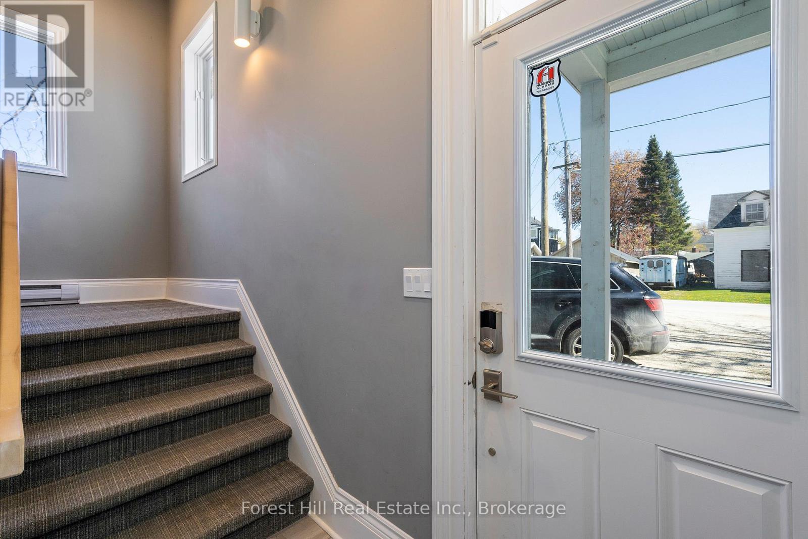 B - 114 Ontario Street, Collingwood, Ontario L9Y 1M3 - Photo 12 - S13212926