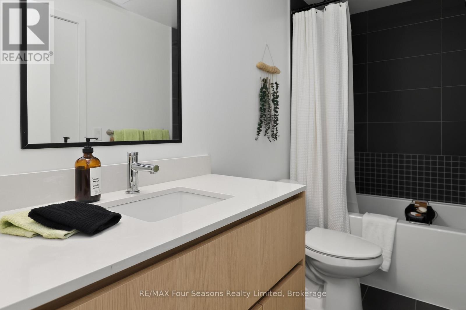 406 - 31 Huron Street, Collingwood, Ontario L9Y 5T7 - Photo 18 - S13213158