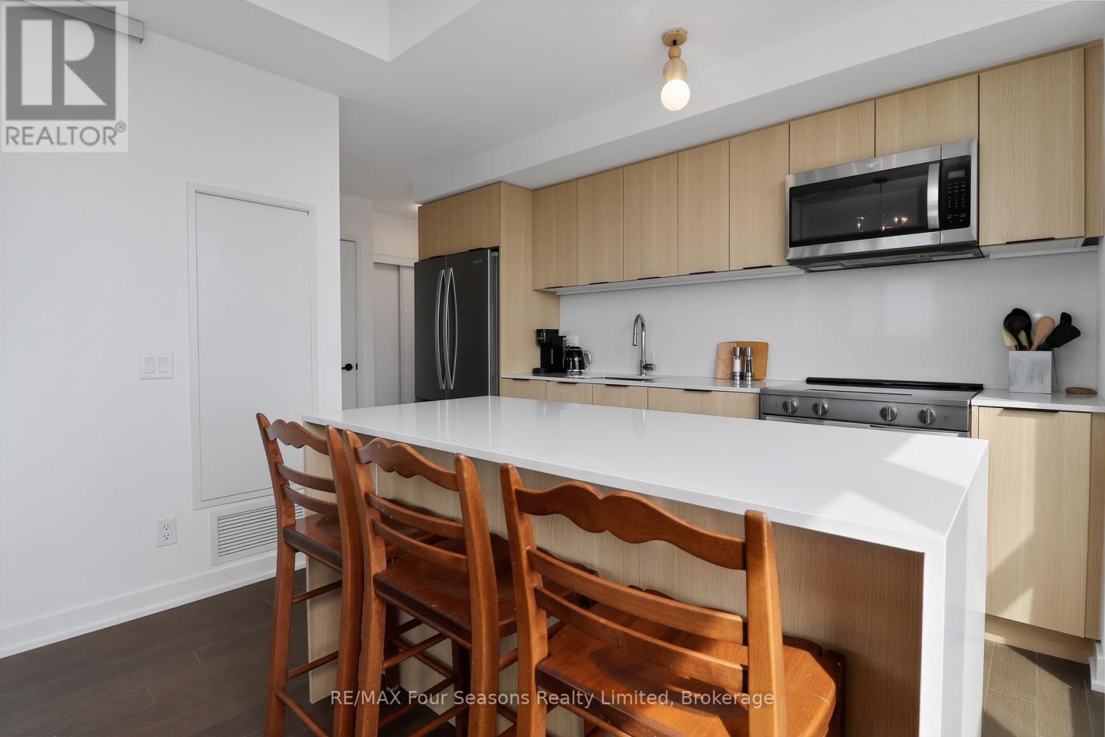 406 - 31 Huron Street, Collingwood, Ontario L9Y 5T7 - Photo 7 - S13213158