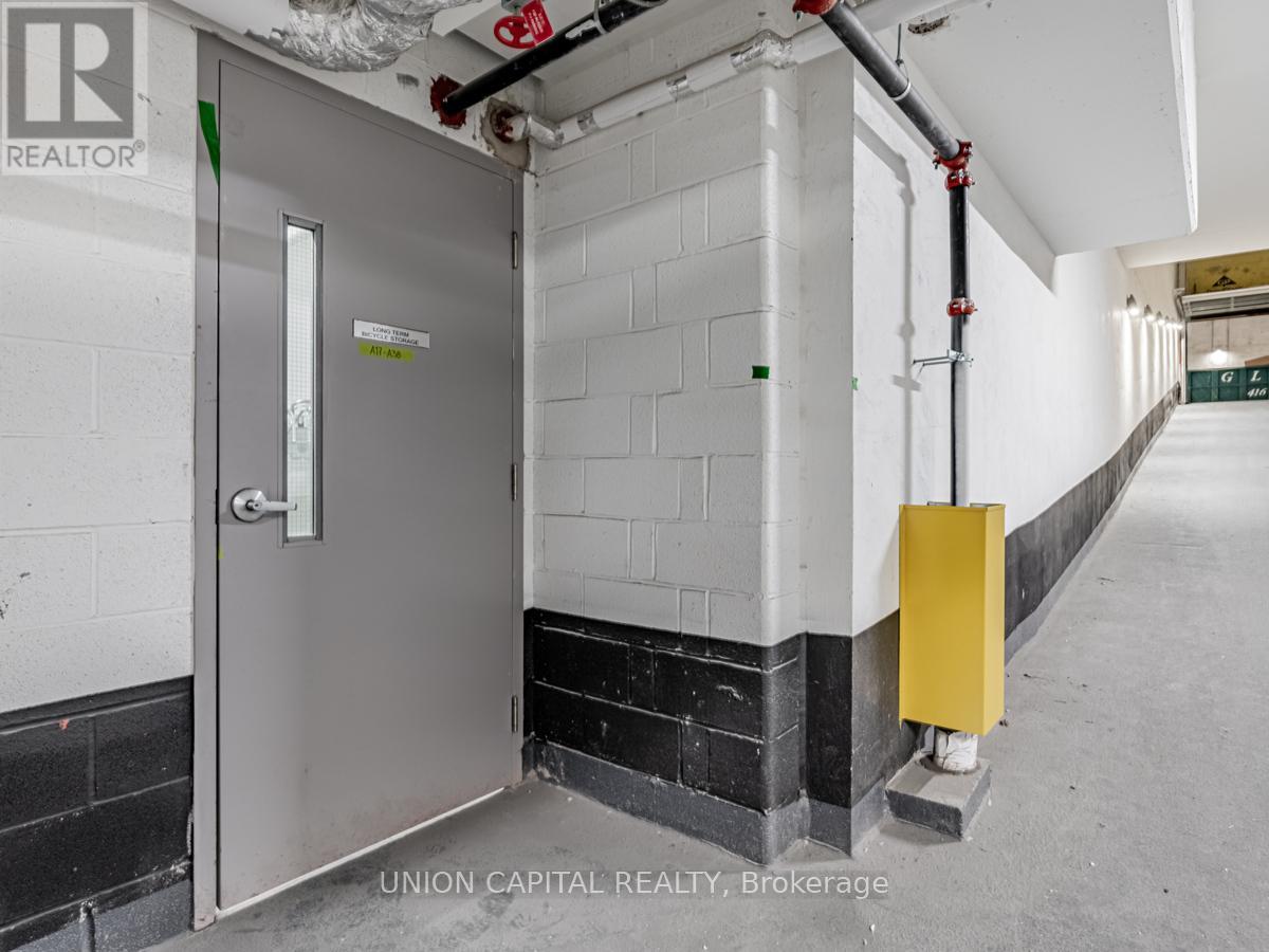 701 - 195 Mccaul Street, Toronto, Ontario  M5T 1W6 - Photo 23 - C13212964