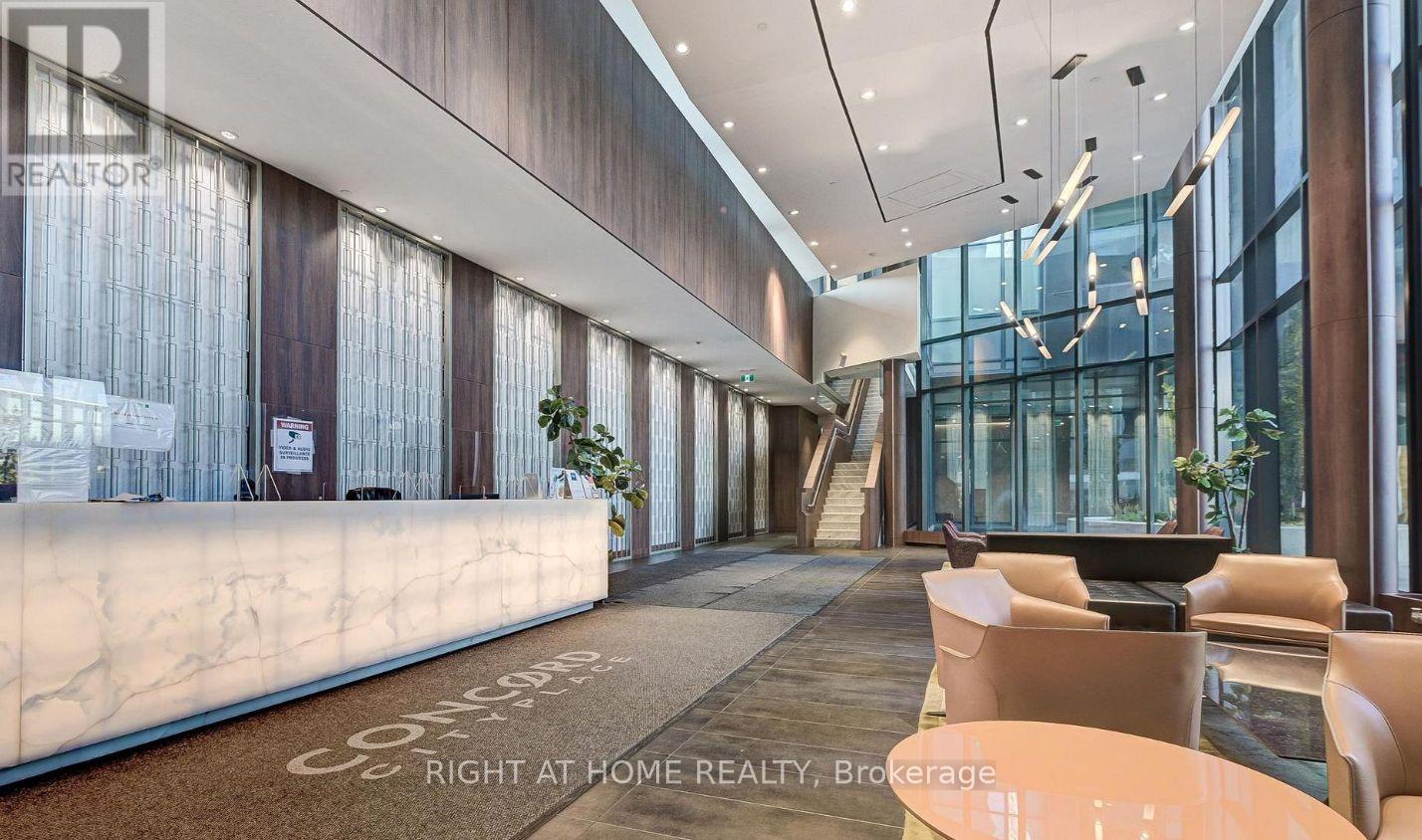 906 - 80 Queens Wharf Road, Toronto, Ontario  M5V 0J3 - Photo 2 - C13212972