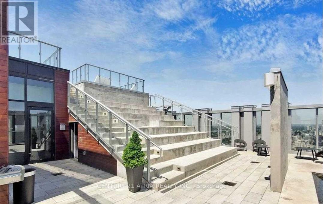 2201 - 1 Yorkville Avenue, Toronto, Ontario  M4W 0B1 - Photo 14 - C13212978